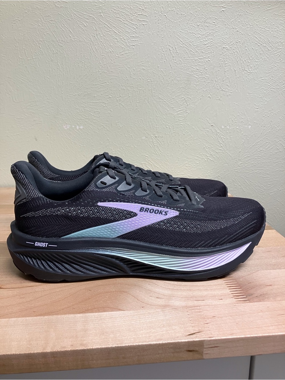 Brooks Women's Ghost 17